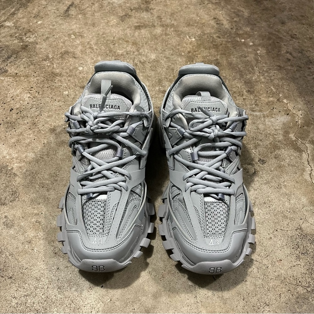 balenciaga track 2